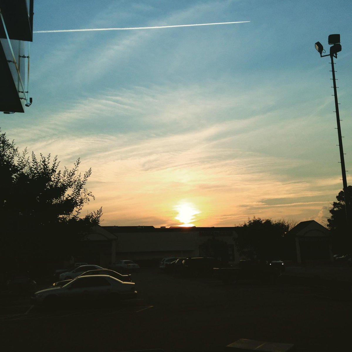 chrisvawx's tweet image. Sunset in Raleigh NC #amsconference
