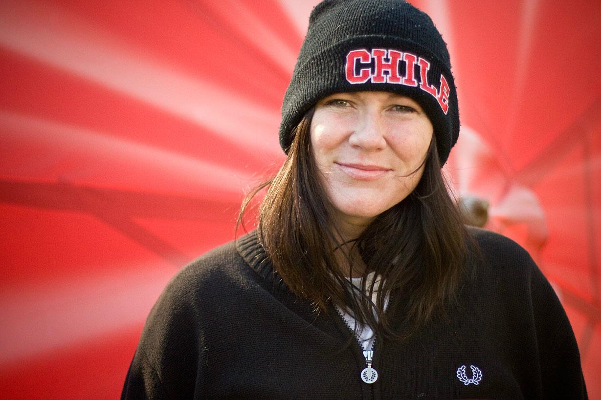 Happy 54th birthday to ex-Pixies bassist Kim Deal! 