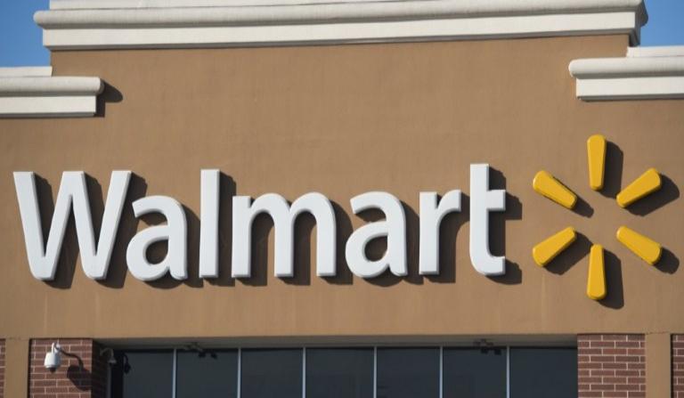 ElNuevoDia's tweet photo. Wal-Mart violó leyes de salario mínimo de California-  http://t.co/lhCZvLLJIA http://t.co/K1yXICoUD2