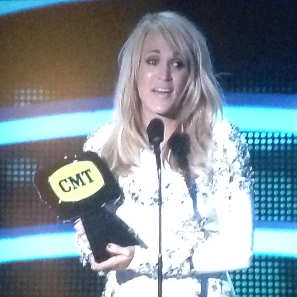 MrsMarissaDavis's tweet image. #CarrieUnderwood is the epitome of a country music superstar! She is so deserving! #CMTawards #RUCSC