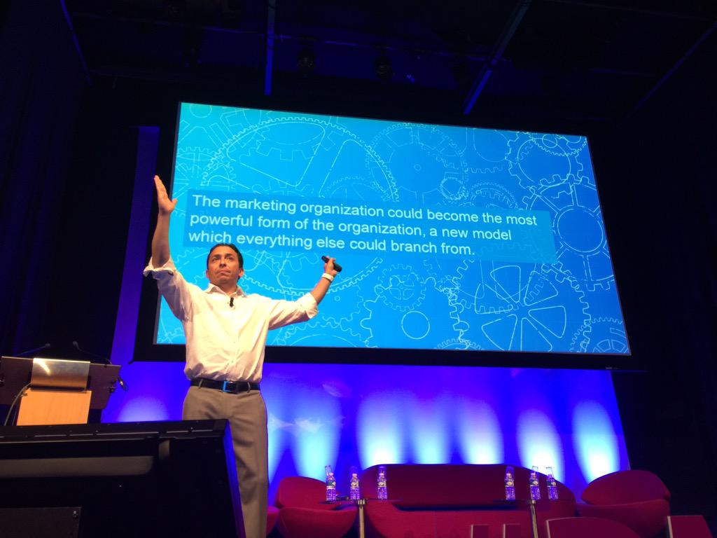 Très bel article de <a href="/isabellemathieu/">Isabelle Mathieu</a> avec <a href="/briansolis/">Brian Solis</a> #DM1to1: emarketinglicious.fr/social-media/b… via @Emarketinglicious <a href="/DM1to1/">Dillon Morse Football</a>