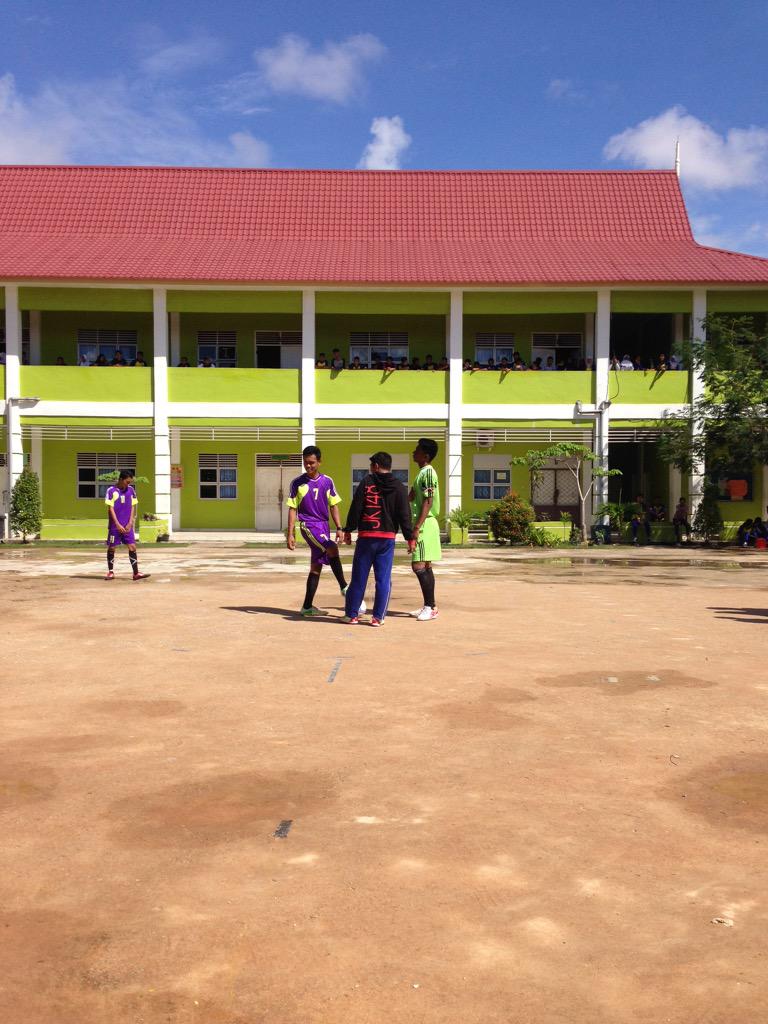 SMA Negeri 15 Batam tweet media