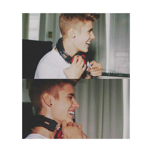niallice's tweet photo. 💓💓💓💓💓💓💓💓Ily @justinbieber #JustinForMMVA http://t.co/8OMFNTm2Kg