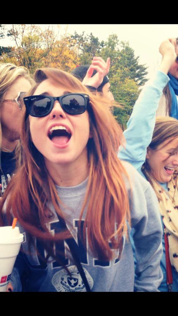 Porno jinsiy ona tugilgan kuni bilan tabriklayman