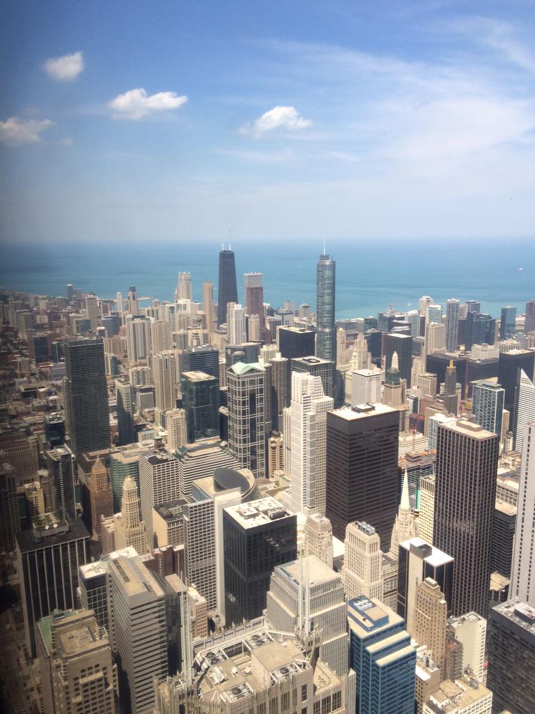 mooniewya's tweet photo. #viewsfromthe773 #chicagoisbae http://t.co/Rud2Hhzsxv