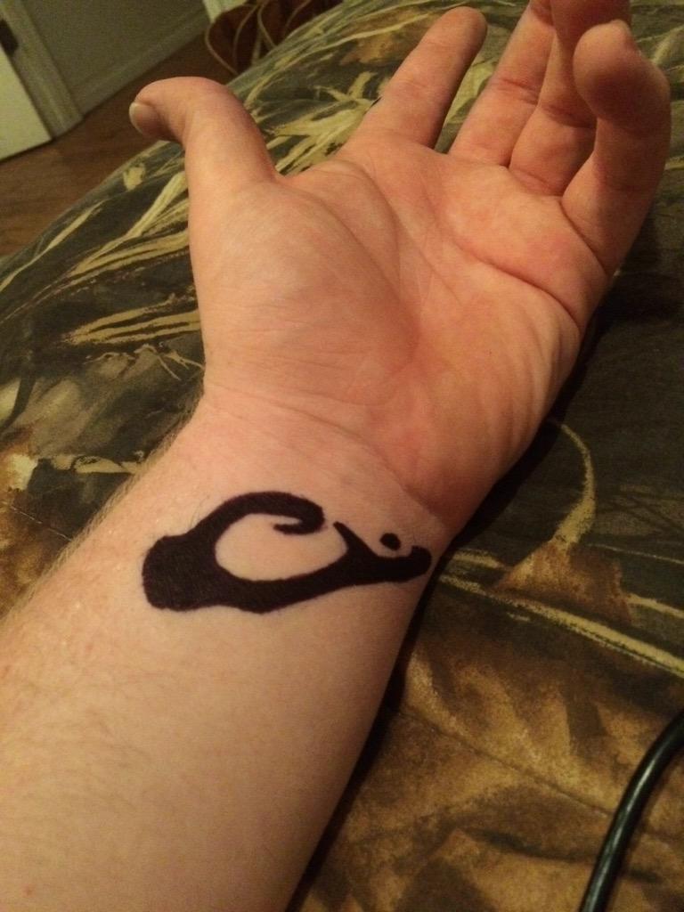 Undrcrown's tweet image. New tats @faketittiess