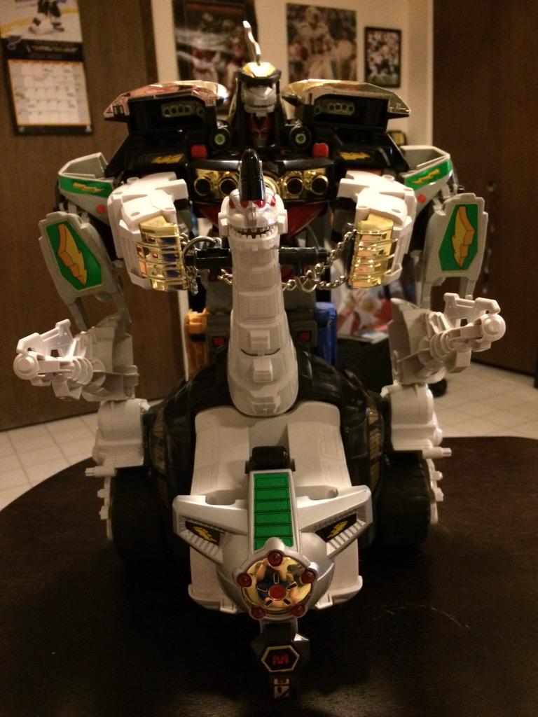 I finally have #Titanus! Activate the original #Ultrazord! #PowerRangers