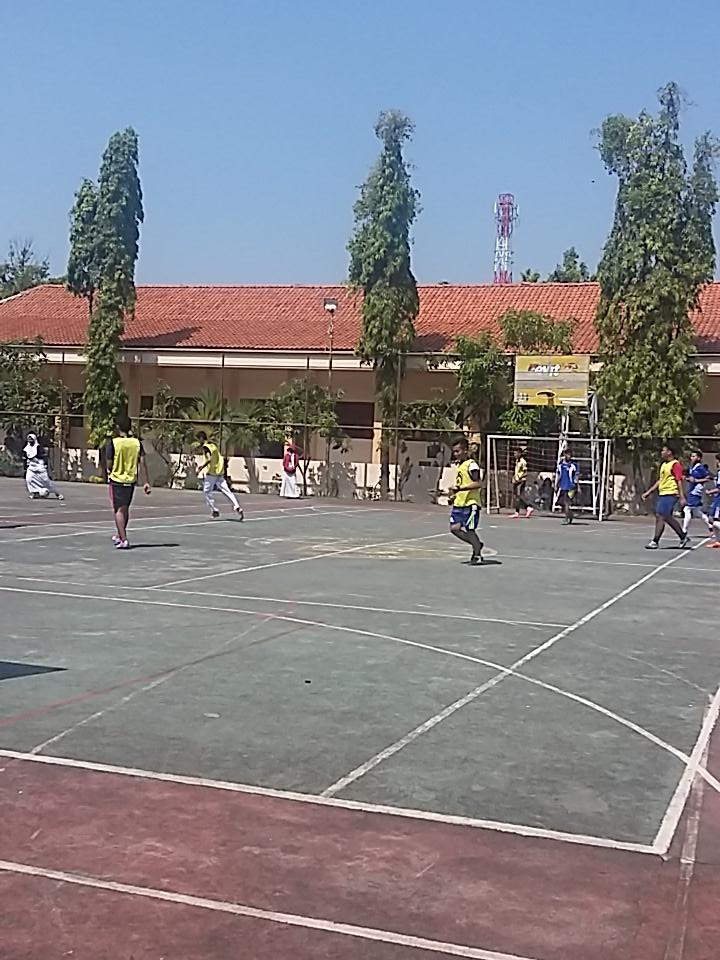Pertandingan XI IPS 2 VS XI IPS 3