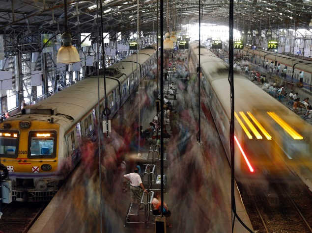 Gadgets360's tweet photo. IRCTC Offering Low-Cost Flight Options to Users Whose Waitlisted Ticket Remains Unconfirmed http://t.co/NU08ZG1Oxt http://t.co/yE6jcOdIzU