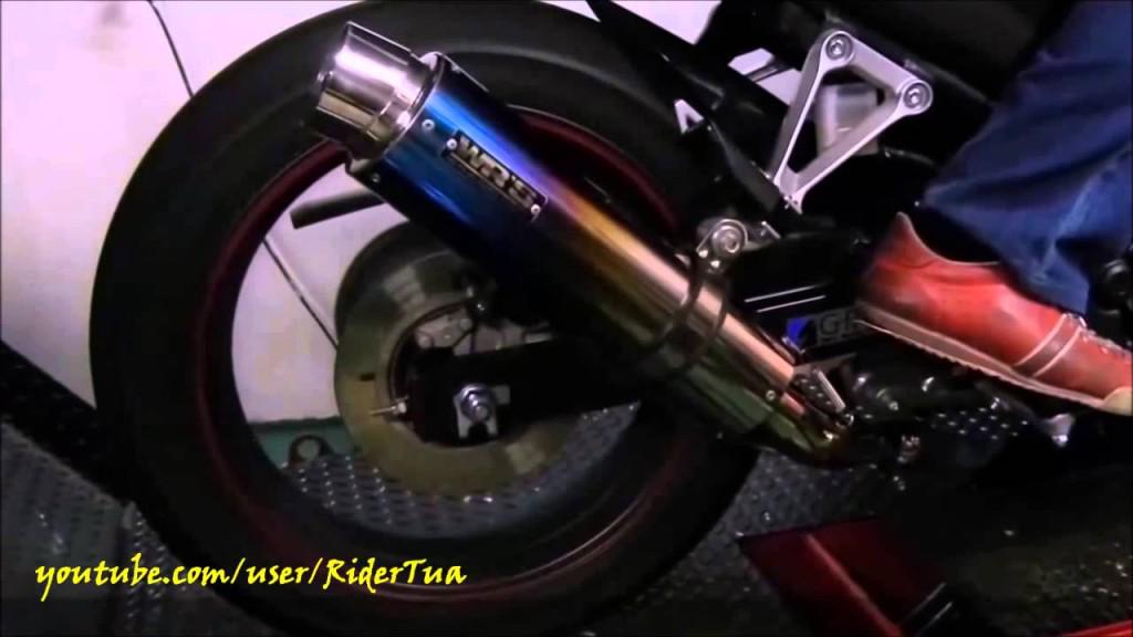 Youtindo's tweet photo. CBR 250R With WRS Exhaust #cbr250 #honda #wrs #exhaust http://t.co/TXmRFlm8Iv http://t.co/lY4Alk27Zb