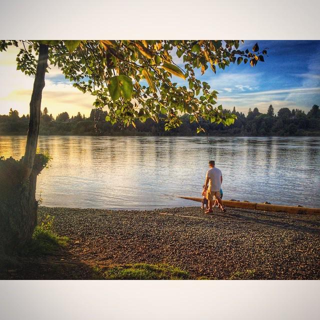 Beatler's tweet photo. The Fraser never looked so good. #LangleyBC #Cookout2015 @ccilearning http://t.co/2KjHjiWRtb http://t.co/jGmLAimhgv