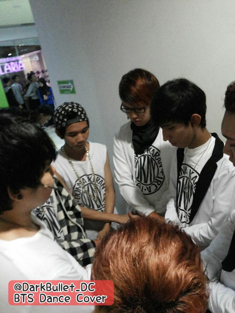 Dark Bullet tweet media