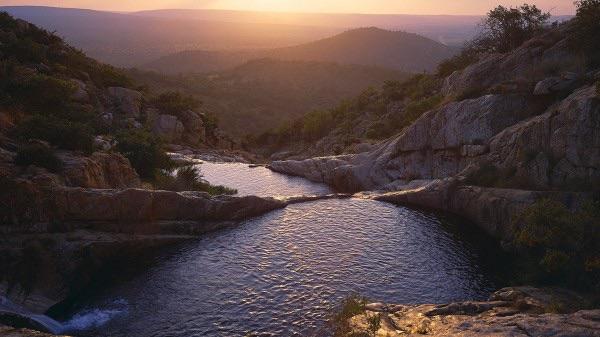 Idwala's tweet photo. Wow, it's official! we have a World Biosphere Reserve 30min from Idwala! Congrats Magaliesberg http://t.co/40lsFwPSRF http://t.co/orGZwCXTBx