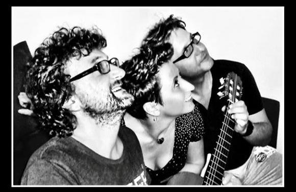 Notes_2013's tweet photo. Questa sera @BossaBarrique live @ Rivellino (Sassuolo - MO) http://t.co/3uODeJgdxM