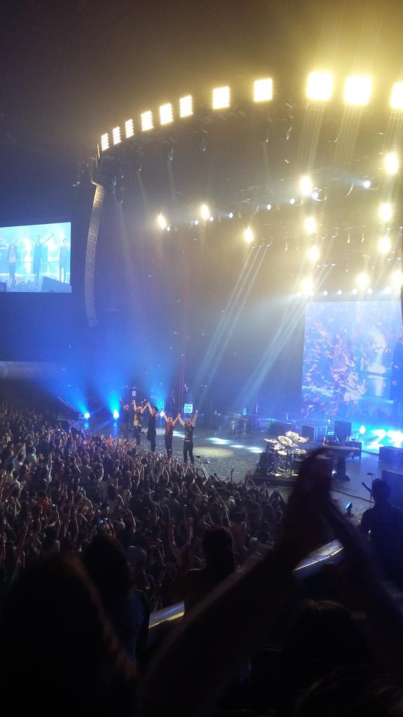 mmmmmerry3's tweet photo. El mejor concierto del mundo #TheScriptMexico #NSWSTour @thescript http://t.co/W8ojJV7UlL