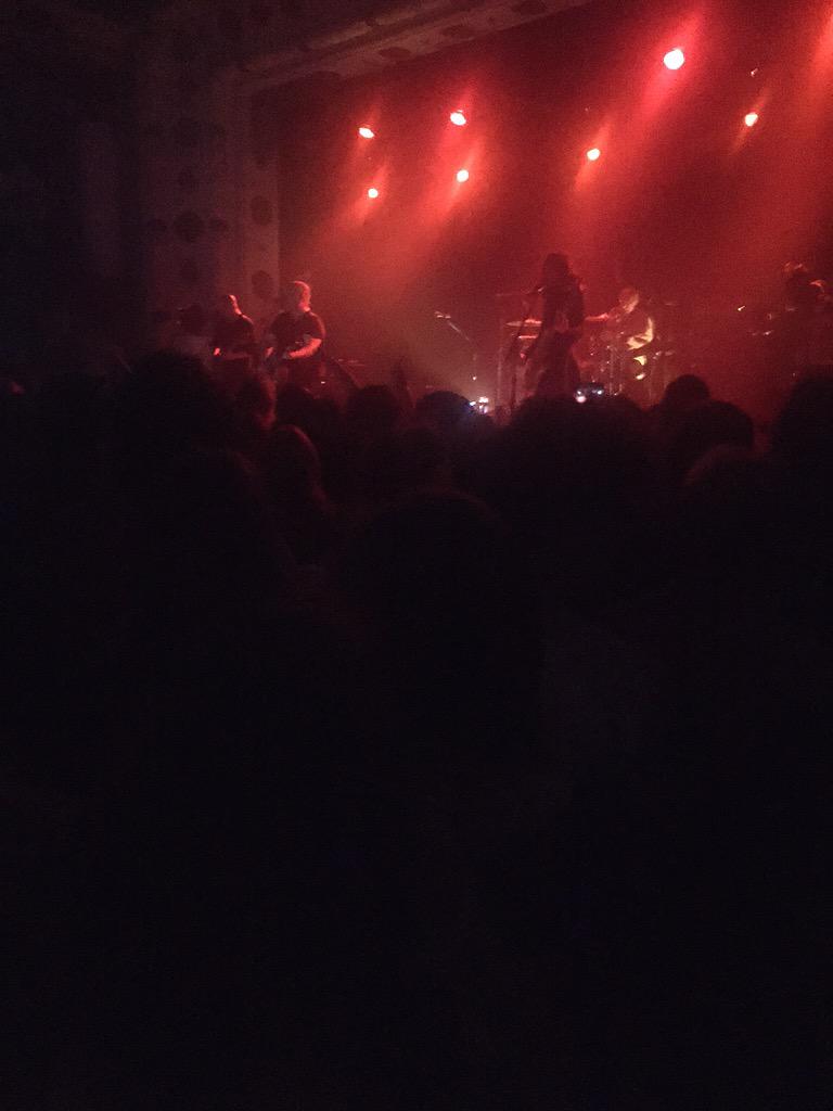 Alikidney10's tweet photo. @PIXIES @MetroChicago unbelievable show! Thank you! http://t.co/opCKaghukJ