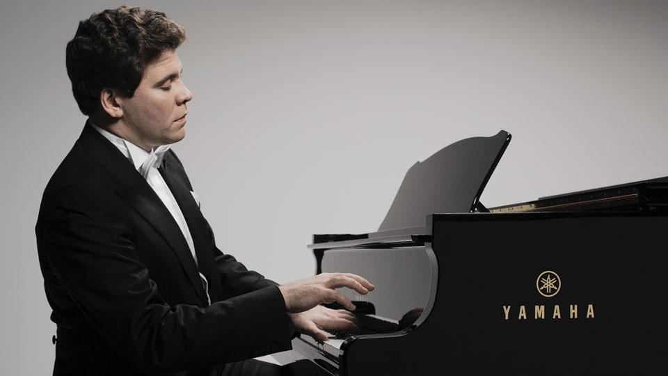 Happy to Denis a great pianist!  