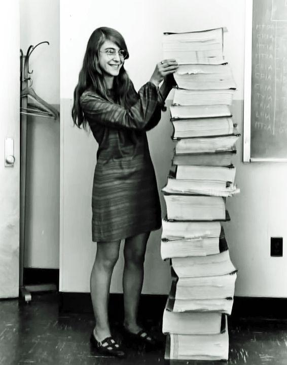 javimb's tweet photo. Photos of the women who programmed the ENIAC, wrote the code for Apollo11 and designed the Mac http://t.co/acWAVe5lbz http://t.co/pu2QcB8QF8