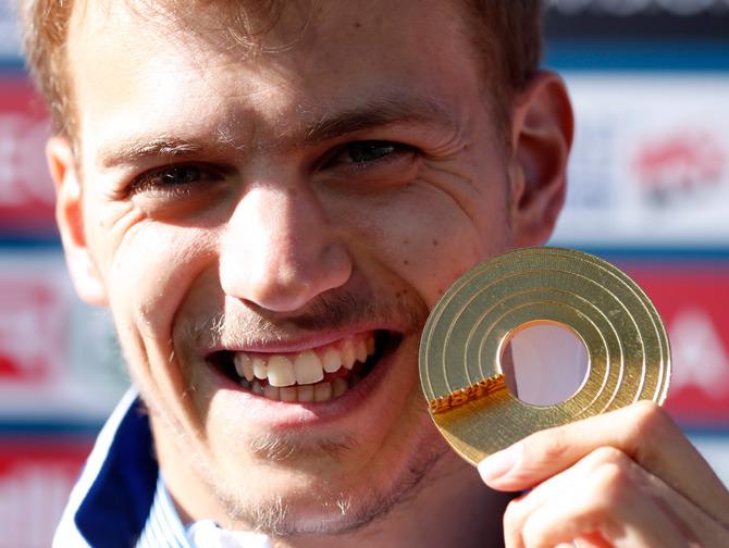 Happy 25th birthday to the one and only Christophe Lemaitre! Congratulations! 