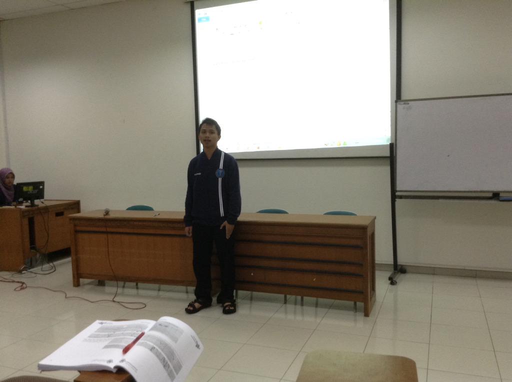 Hari ini kita punya agenda presentasi calon ketua mars yang baru