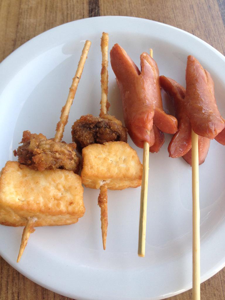 JanaJoubert's tweet photo. Low carb snacks - what a joy!! Thanks @PastelAccounts @PayrollNews #PartnerRoadshow2015 http://t.co/LDj4UEw9kY