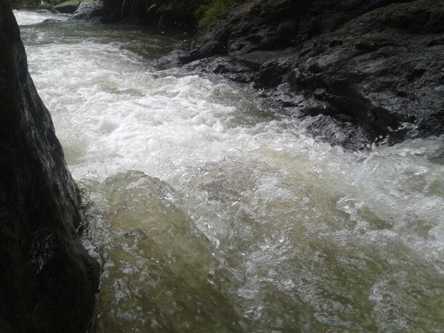 WrkrArt's tweet photo. Via phone camera. http://t.co/RsoOLoZ7tj