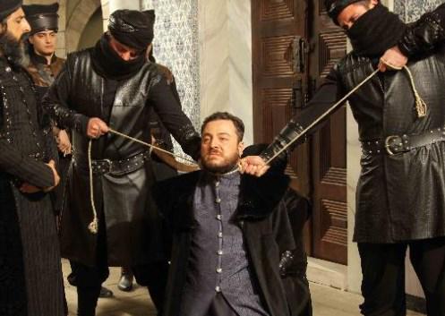 MUHTEŞEM YÜZYIL AHMET PAŞA ROLÜM BİTMİŞTİR AHMET PAŞA İDAM EDİLDİ