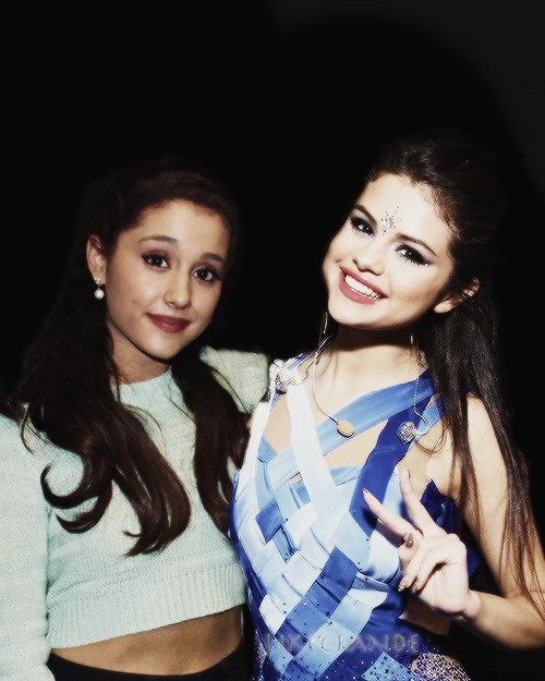 gomezmetoo tweet picture