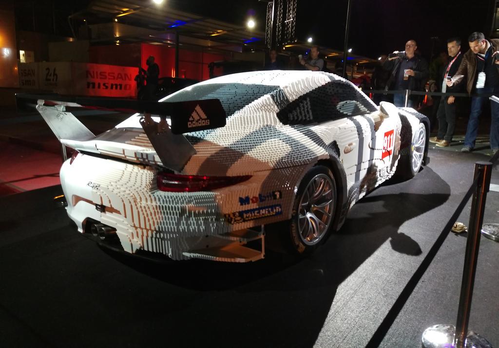 AngryDuck76's tweet image. LEGO Porsche......