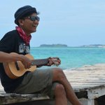 Photo by Amru (@c_amru)