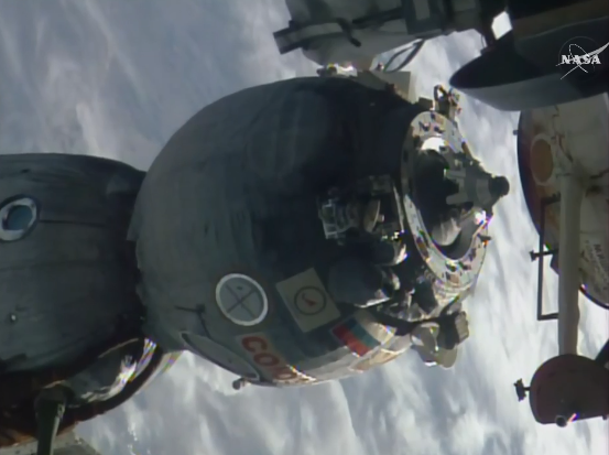 NASA's tweet photo. .@AstroTerry @AstroSamantha &amp; @AntonAstrey left @Space_Station at 6:20amET/10:20 UTC. Watch: http://t.co/KX5g7yYnYG http://t.co/asOo6q7ISp