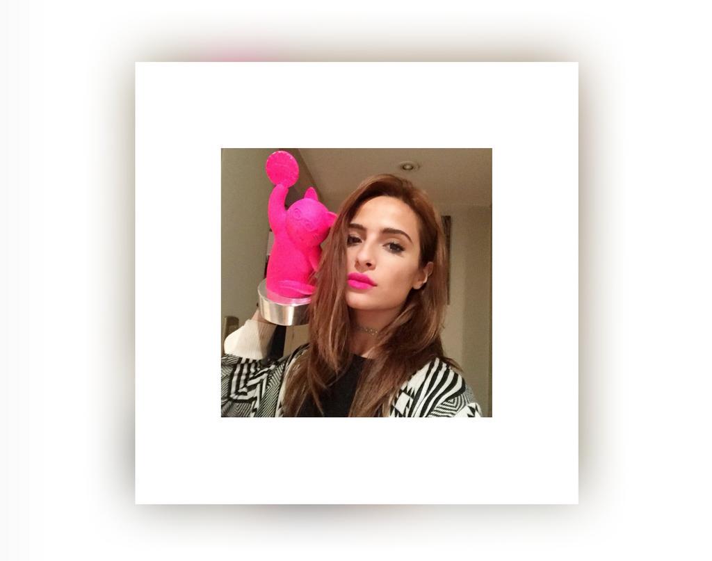 GilBrensheart's tweet photo. #BrendaAsnicar #KCAMexico te merece el mio, te merece todo, sos amor ❤😀❤💞💞👑🎉🏆 
Congratulazioni!!! http://t.co/vnNHUfbMB2