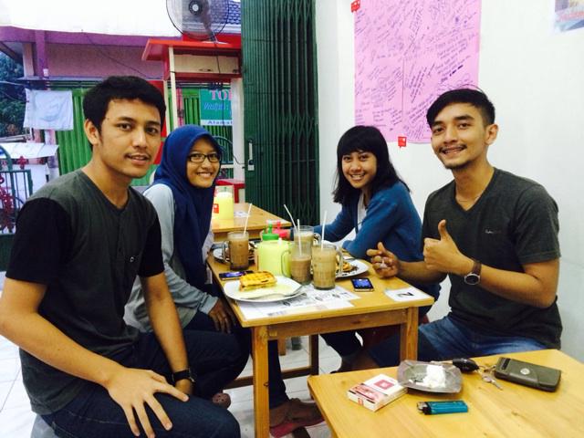 RotiComelXpress's tweet image. Terima kasih kakak Anggi @refacore dkk sudah mampir