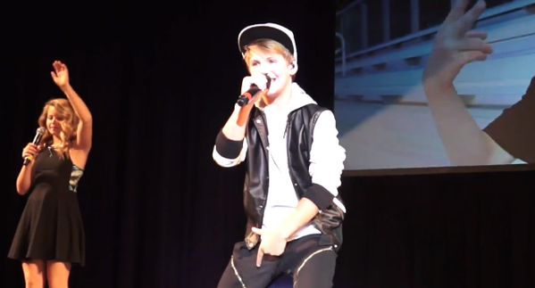 MattyB_Updates's tweet photo. MattyB &amp; @CarissaAdeeXO performing Forever And Always in Boston
via @MattyBFan_MA 

https://t.co/9UNGUQ1HHU http://t.co/0pnUXnPO01