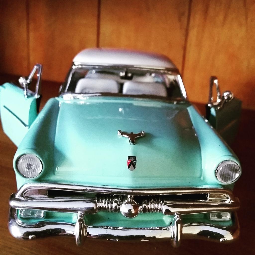 #Ford Victoria #classickustom  #Miniature #KNK_Garage