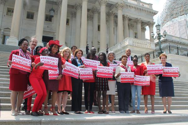 It was #WearRedWednesday & met w 6 Nigerian schoolgirls who escaped #BokoHaram abuse. We can #BringBackOurGirls!