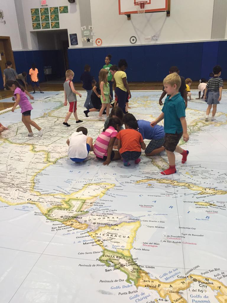 MrsBurdenSL's tweet photo. Playing Simon Says on the traveling map from @NatGeo ! @syracuselatin @SyracuseSchools http://t.co/kpfh6fU1iq