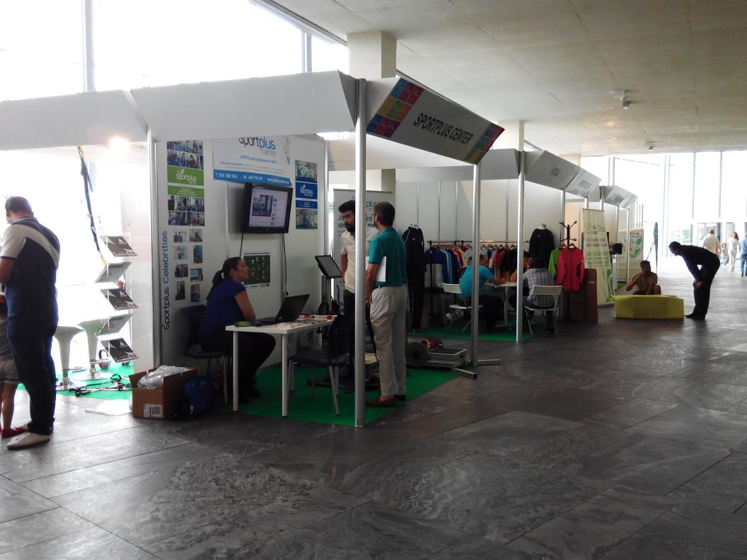 RFAF's tweet photo. Comienza la Feria del Fútbol #Futboland15 @fibesevilla Actividad paralela #CMERFAF15 http://t.co/Oc6ueheEyu