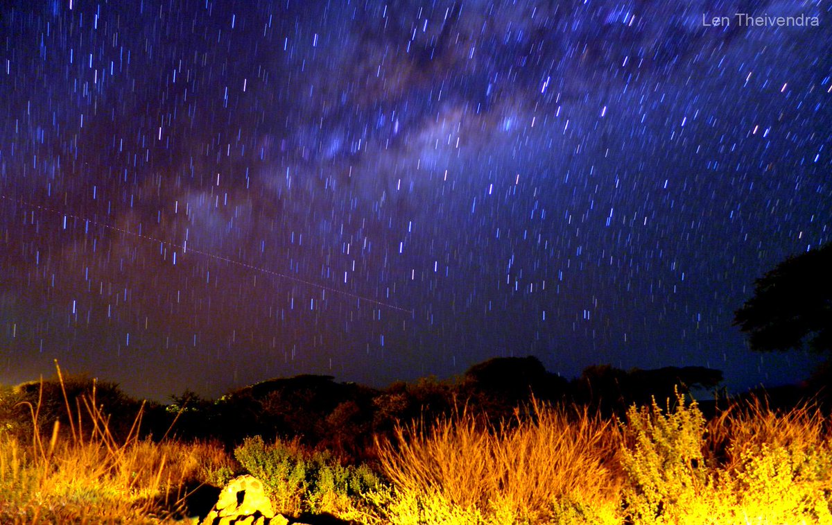 FlySeeStay's tweet photo. Motion blur of the astronomical kind @MagicalKenya #travel #kenya http://t.co/eTH8E04IEi