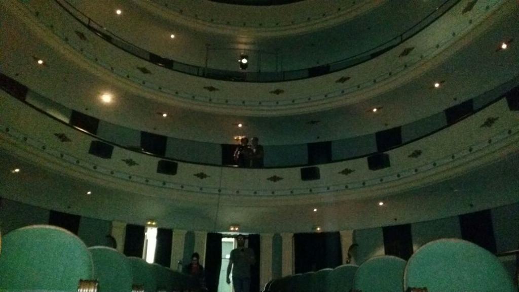 RetrovanRecords's tweet image. Todo listo en el Teatro Principal! @vizcainomusica @jorgitocasal