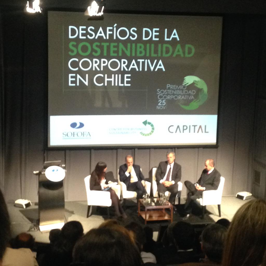 uaicbs's tweet photo. Los gtes grales de Colbun, Natura y CAP comparten su visión sobre desafíos de la sostenibilidad corporativa en Sofofa http://t.co/Bv8UMf60KZ