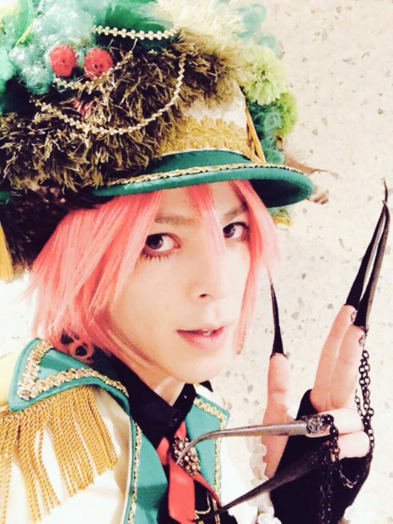 汐崎アイル 告知です 明日6 12 Nhk Eテレ18 ビットワールドに 出演しております グレンのティータイムと ニヤリ どうぞお見逃しなく Http T Co 7b0ii7czfy Twitter