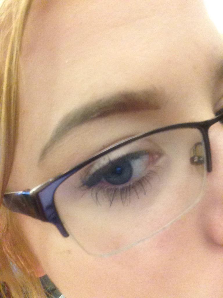 fruitysebs's tweet image. eyebrows look guuuuddddd #eyebrowsonfleek