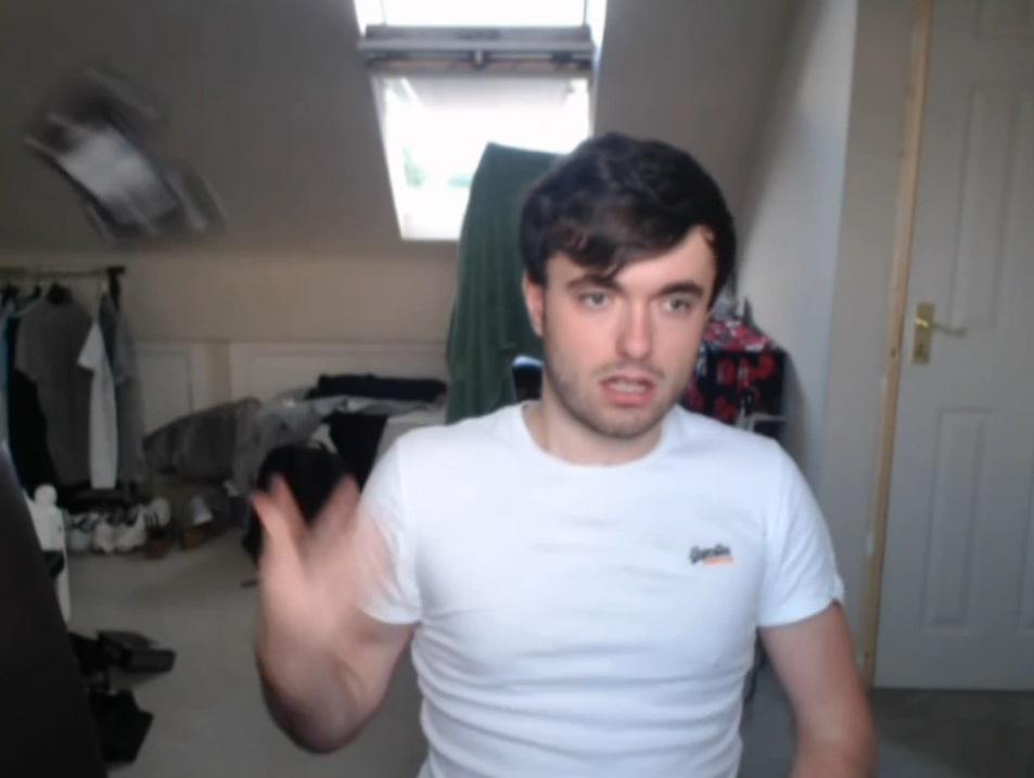 Benjamin tweet media