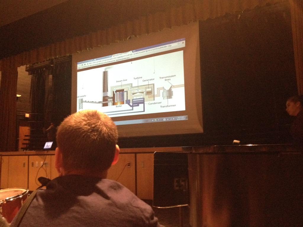 SteamTeamNews's tweet photo. @FahyScience giving an introduction to our new energy project. Stay tuned for new information and updates. http://t.co/m8f2ZAI4cT