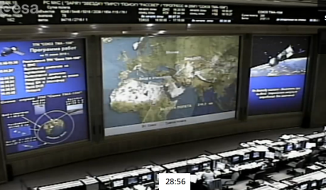esaoperations's tweet photo. Live coverage of the landing has started but no images onsite yet: http://t.co/phv7Yn5l6C http://t.co/ij926CUwIz