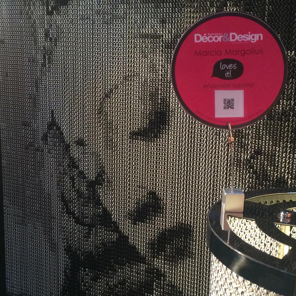 OniroConcepts's tweet image. SA Decor &amp;amp; Design&apos;s Marcia Margolius loves our chain #oniroconcepts #kriskadecor #welovechain #metalchaincreations