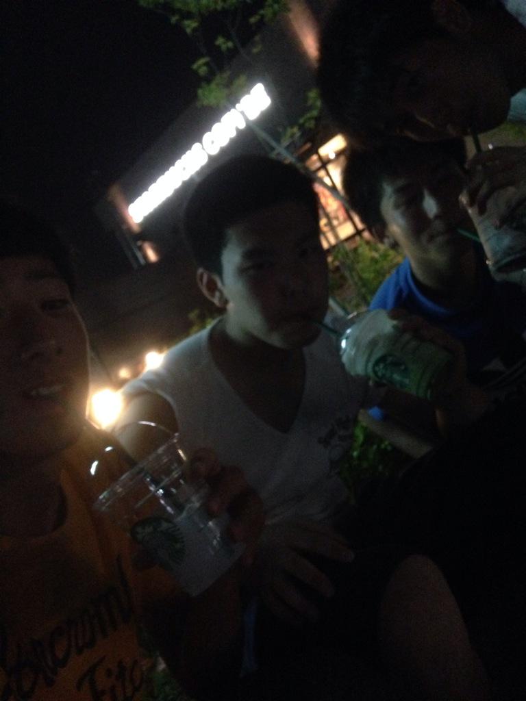 jfc6soccer's tweet photo. ありがとぶすどもつかれたふらんくぷりんぱるむわんはんどれっど http://t.co/S0LrKa3Aqn