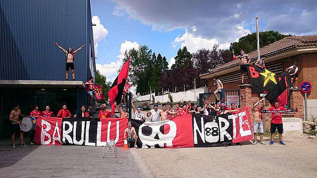Las_Gradas's tweet photo. Segoviana - Laredo @BarulluNorte http://t.co/PYdLbIXd7v