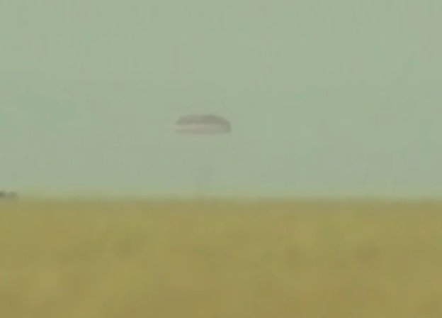 esa's tweet photo. Touchdown! Welcome home @AstroSamantha @AstroTerry and @AntonAstrey ! http://t.co/hvDVuUwPLh